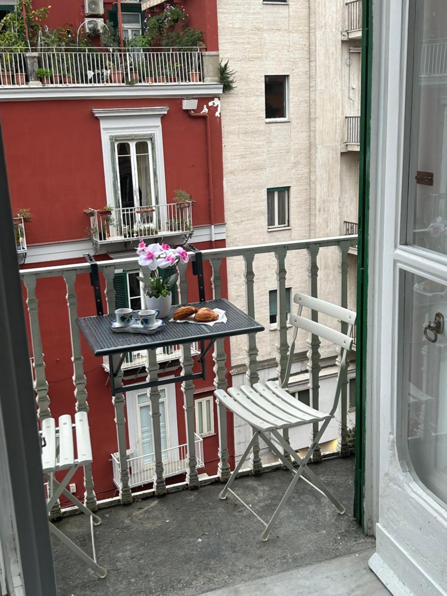 Toledo'S Family Bed & Breakfast Naples Exterior photo